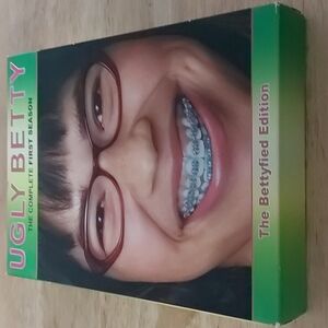 Ugly  Betty Season 1 DVD